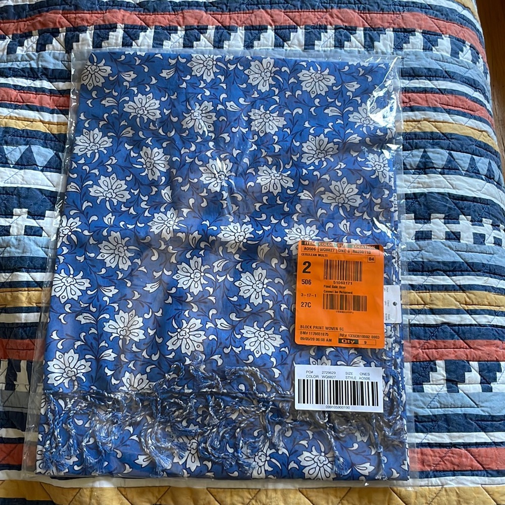 BLOCK PRINT SZ x J. CREW SCARF NWT
